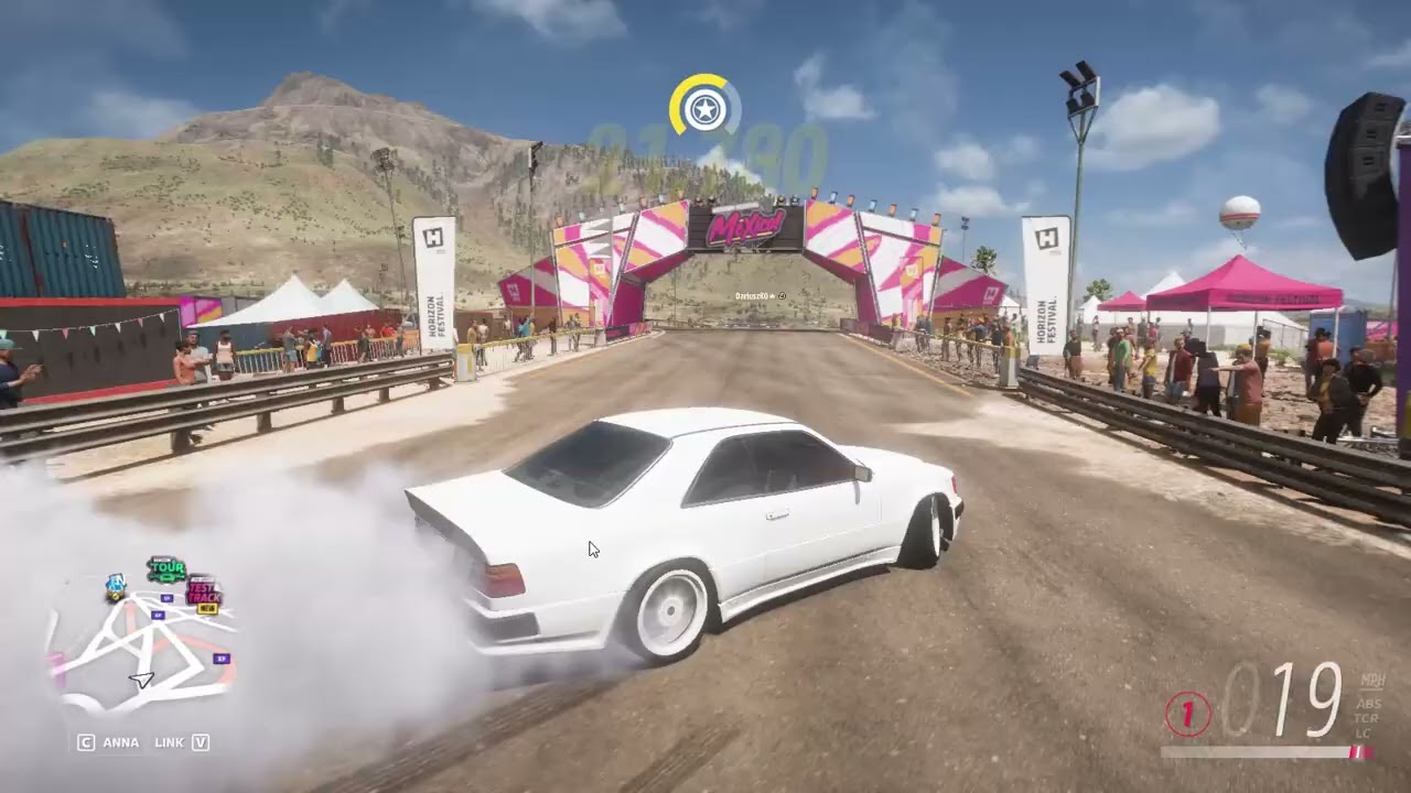 clean drifting with mercedes hammer in foza horizon