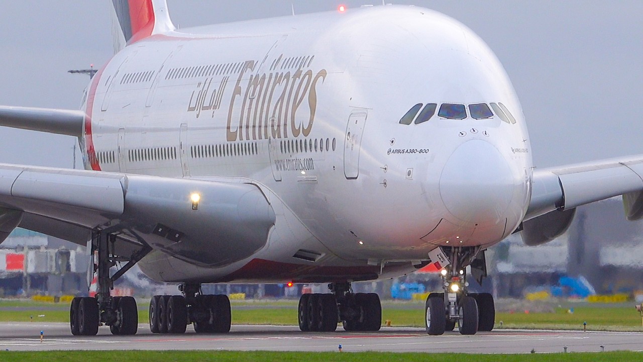 +60 MINUTES HEAVY CLOSE UP TAKE OFFS | A340-600, A380, B747 | Amsterdam Schiphol Airport Spotting