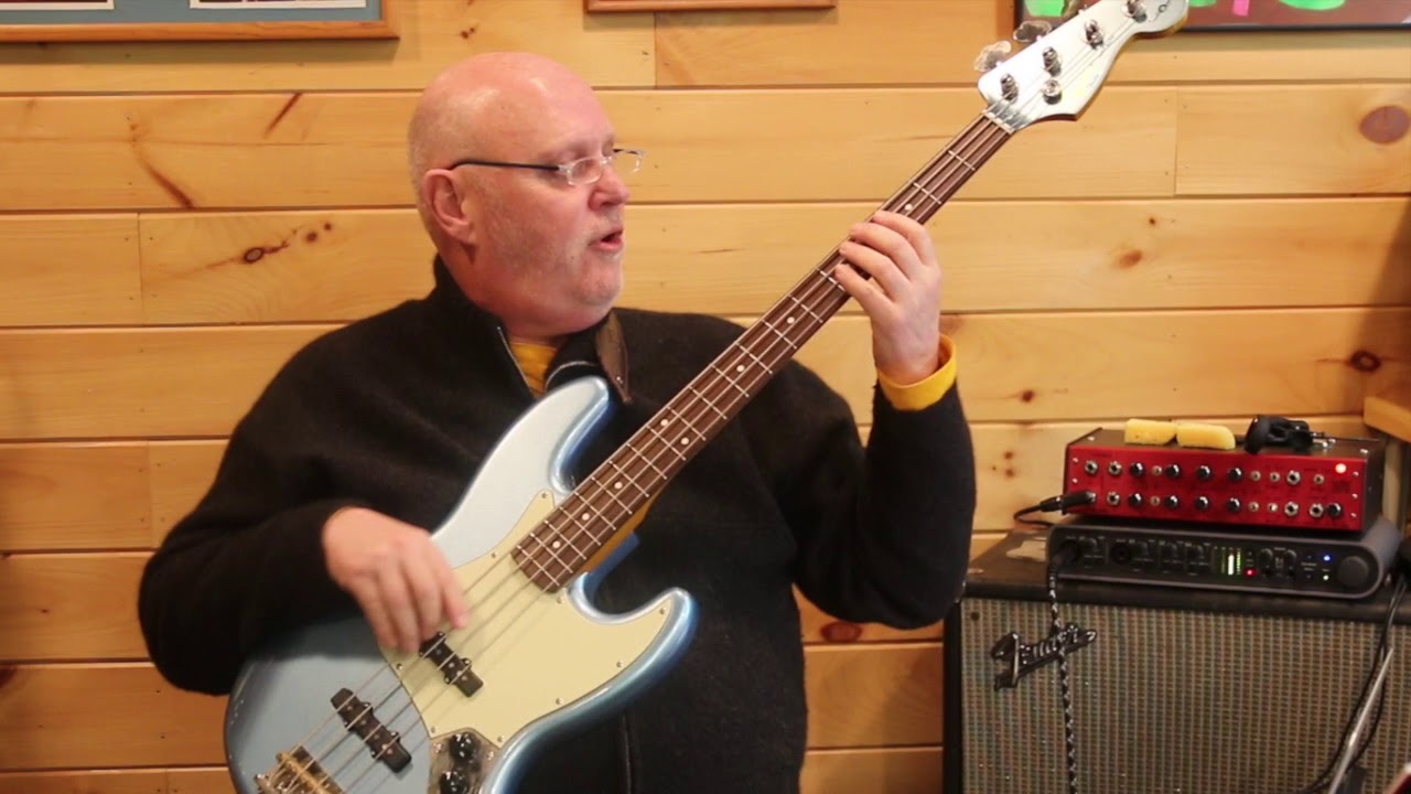 Real Bass Lessons 114 - Mr PC, melody, chords, bass line