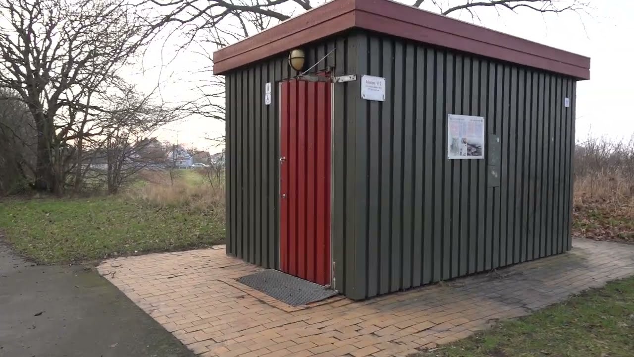 Gåtur ved Snorebakken søen del 1 med klamt/Disgusting toilet, og iskast Rønne, Bornholm  Jan 2026