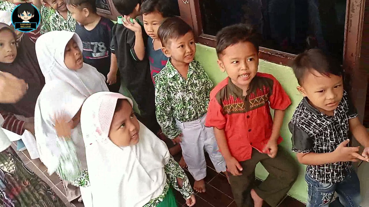 Kegiatan Sebelum Masuk Kelas Anak PAUD / TK