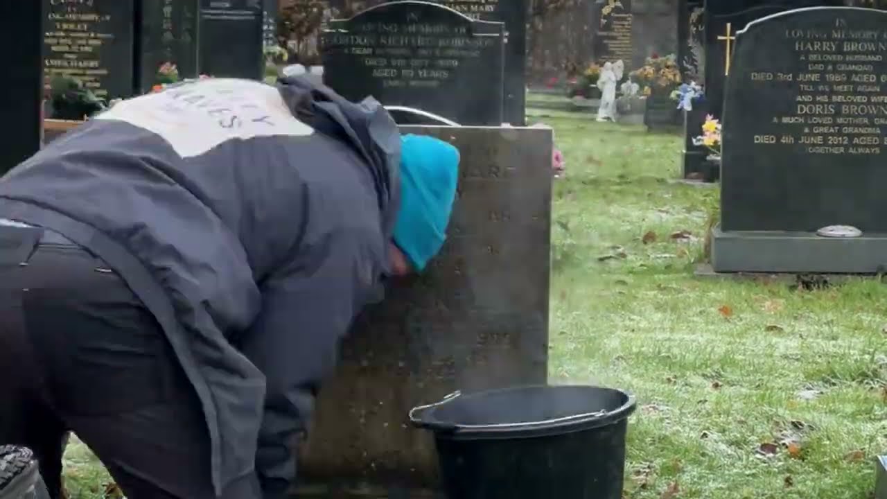 Allerton Cemetery - Headstone Cleaning in Liverpool