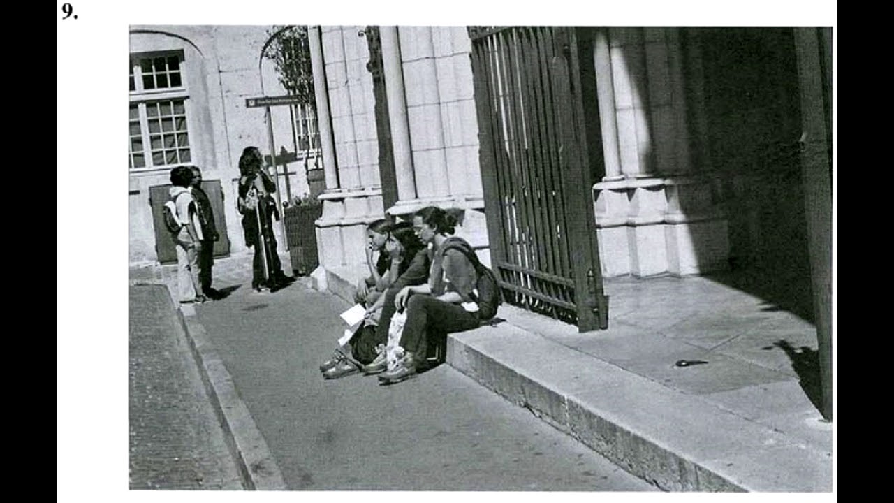 Listening section: Photographs (1)