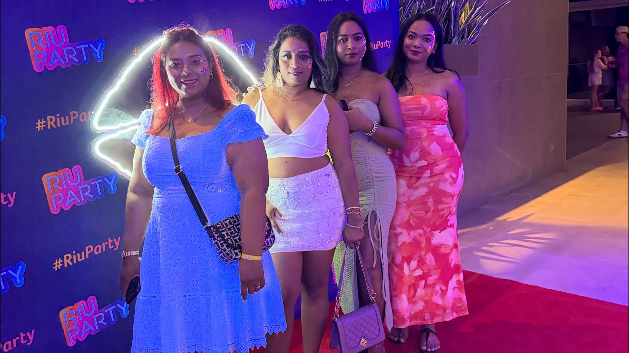 ❤️ 🇯🇲 JAMAICA - RIU OCHO RIOS NEON PARTY 1/17/26 ❤️ 🇯🇲 #Girlstriptojamaica 🇯🇲 🇯🇲 #islandfun