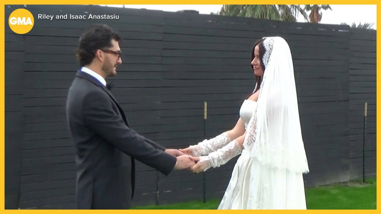 Couple loses more than 90 pounds together before wedding day