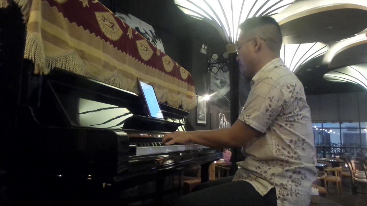 Nụ Hồng Mong Manh-Piano Khang Nhi 01-12-2017