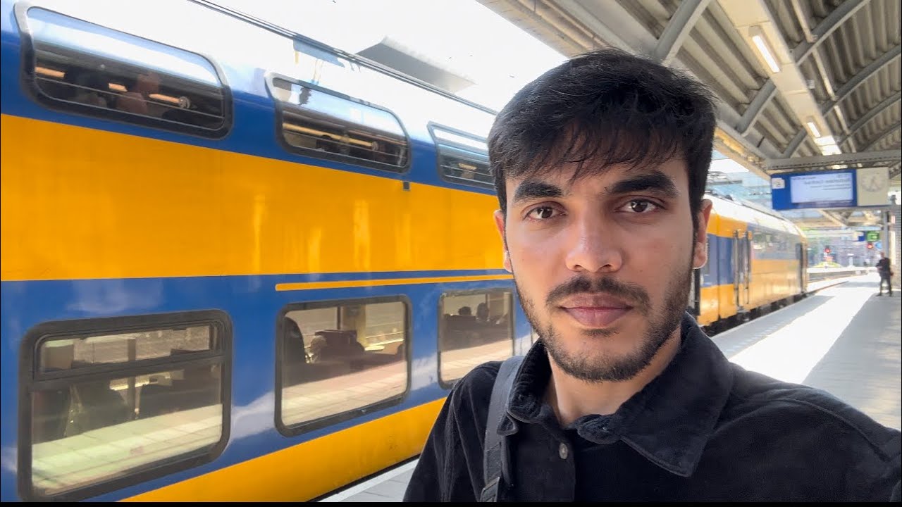 Trains in Netherlands,Public Transport in the Netherlands is easy.Travel from Deventer to Amsterdam