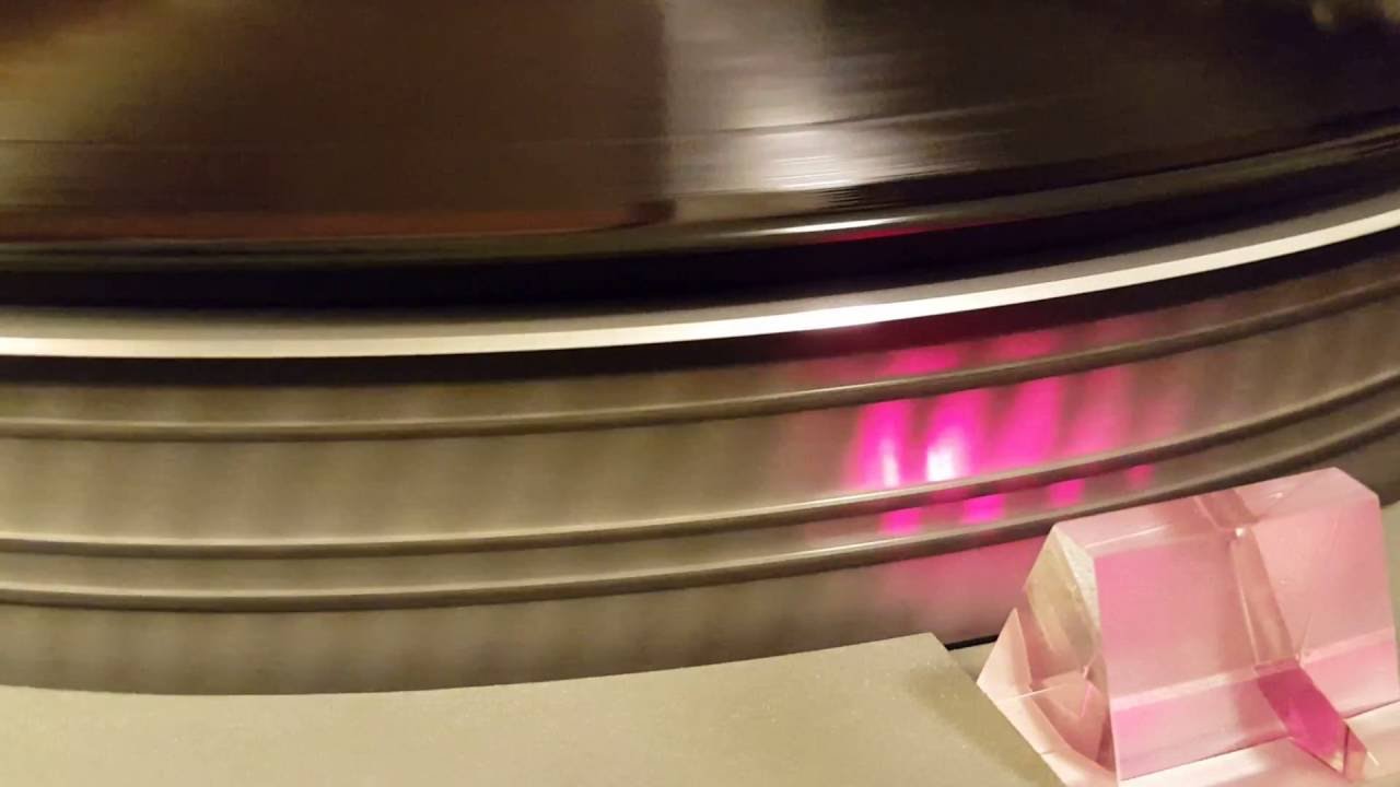 How to Set Up or Adjust the Pitch on Your Turntable / Record Player