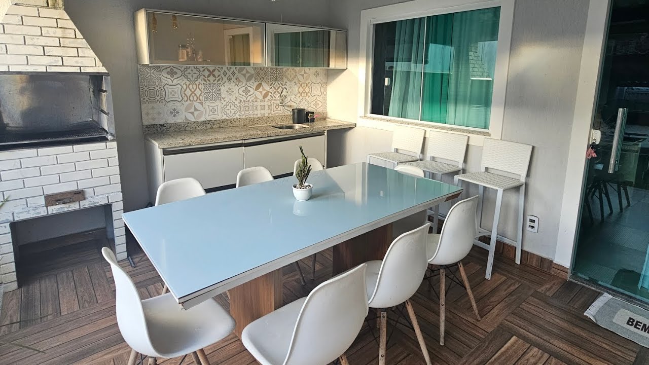 Casa 3 quaros para Venda no bairro Ipitanga, em Lauro de Freitas / BA.
