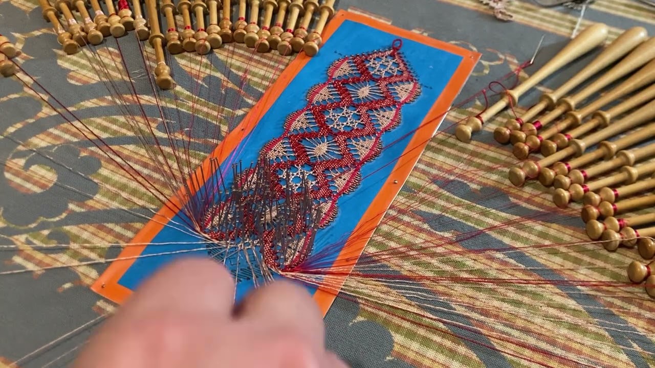 Dentelle torchon 5/8 : faire un fond mariage