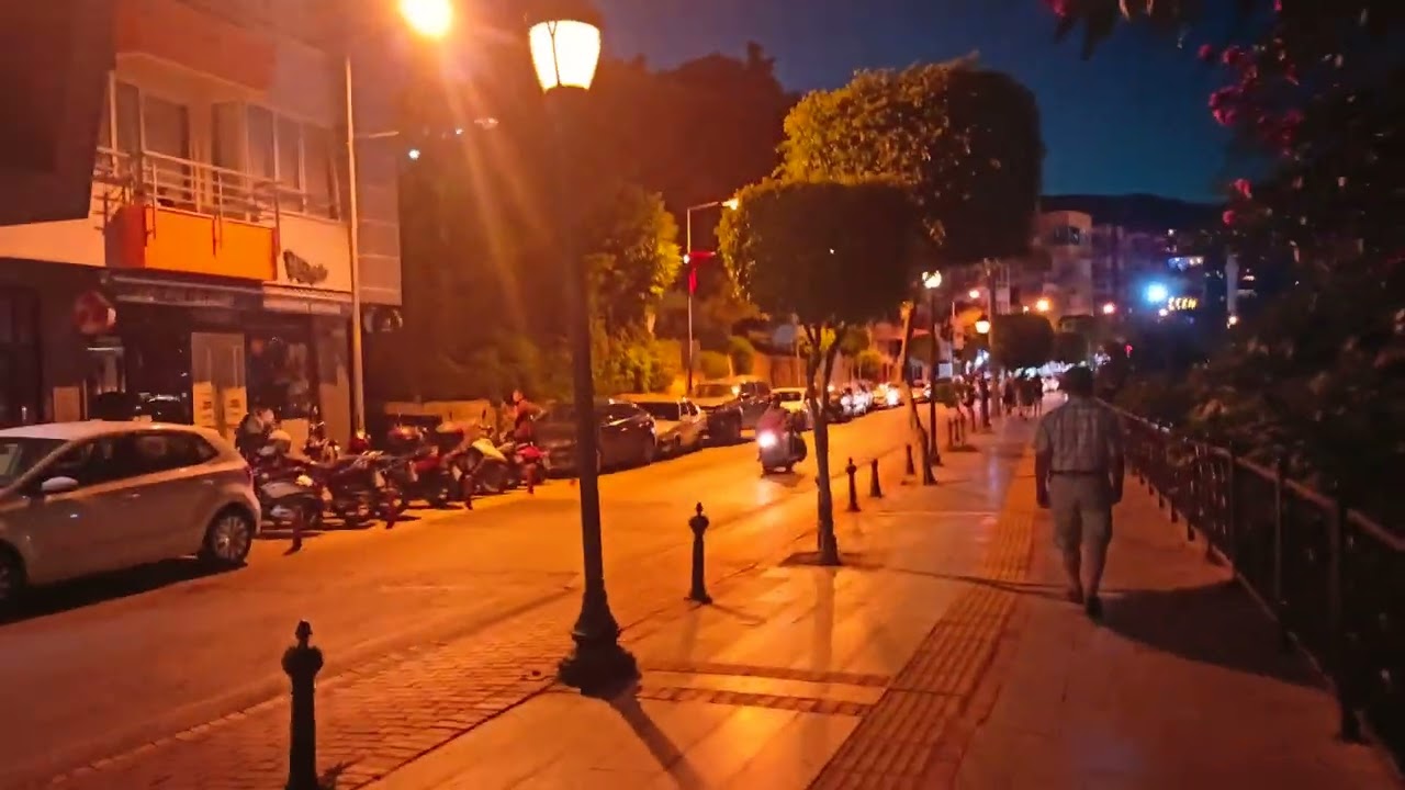 Evening walk along İskele Cd street(Alanya)\ Вечерняя прогулка по улице İskele Cd