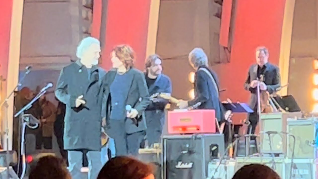 “Loving Her Was Easier” (Roseanne Cash / Kris Kristofferson) - Willie Nelson’s 90th Birthday