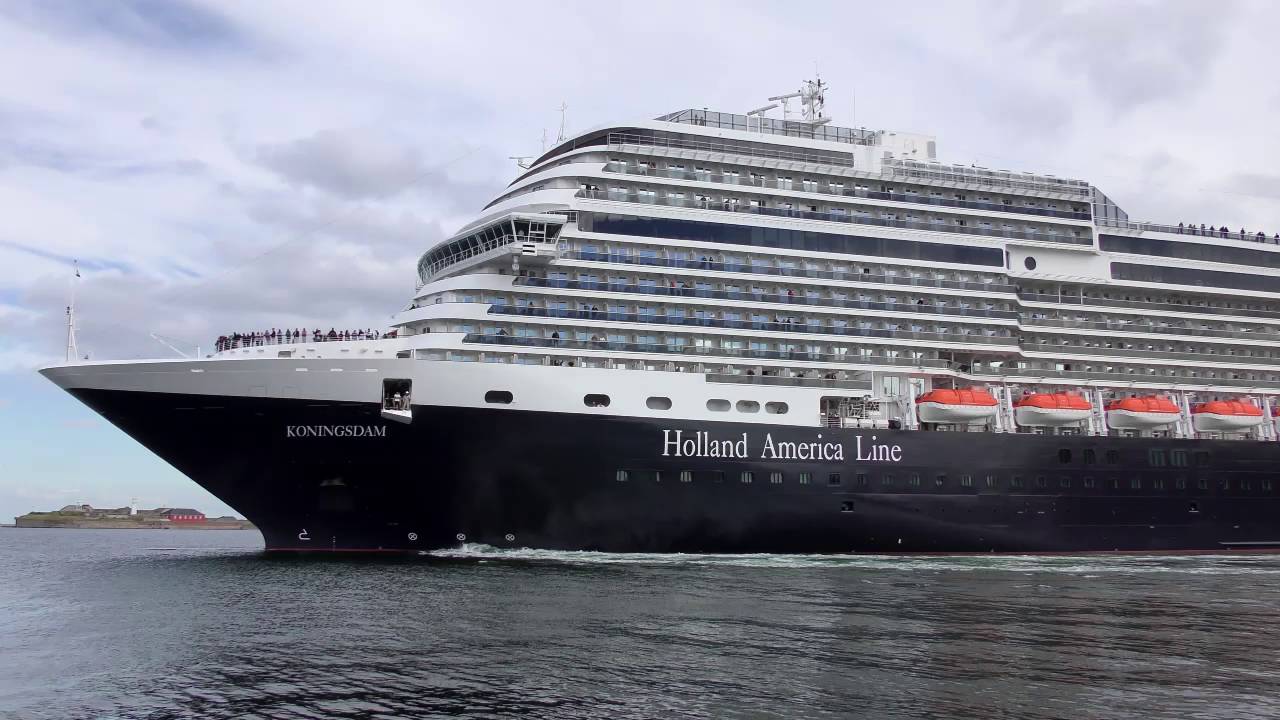 Koningsdam maiden call in Copenhagen, recorded in 4k