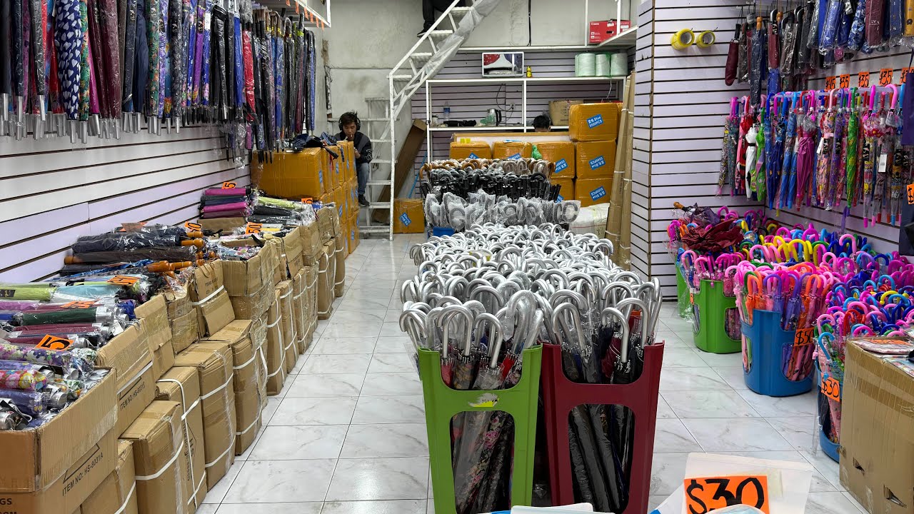 Sombrillas de 2 y 3 metros | Impermeables en Tepito | Mayoreo desde UNA pieza | Centro CDMX 