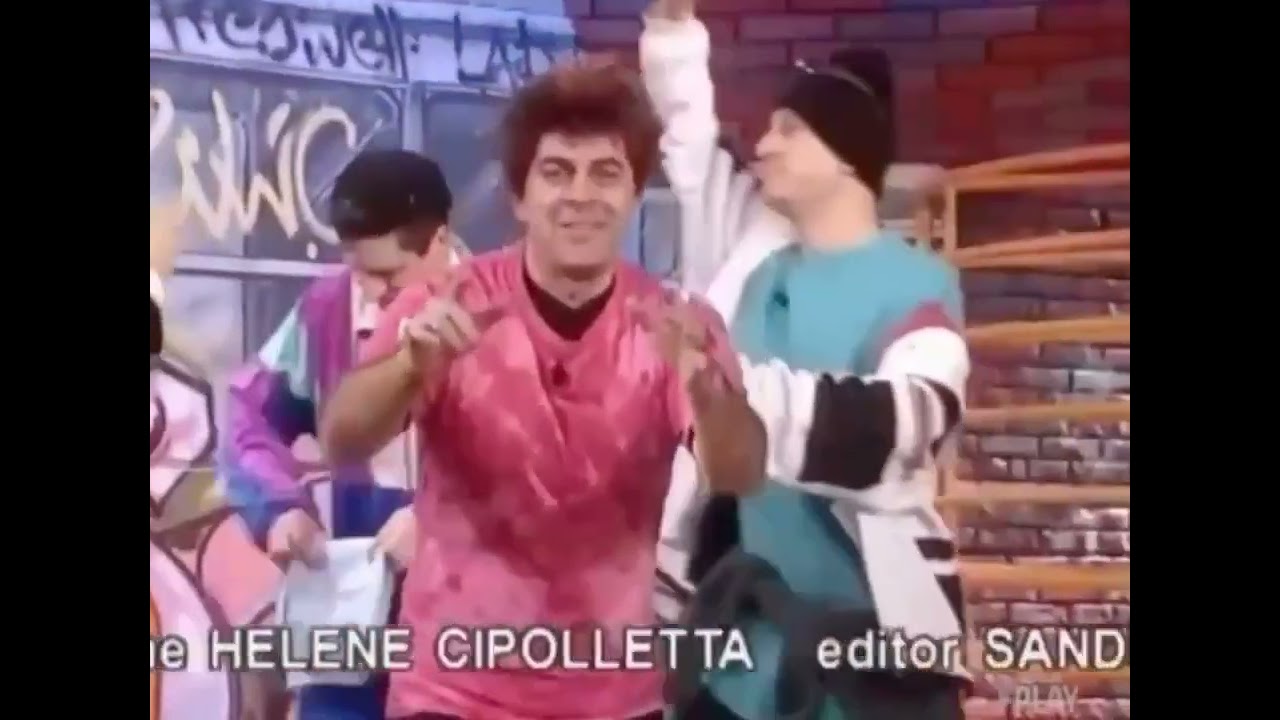 Un gruppo hip hop a Mai dire Gol: la W.C. Family