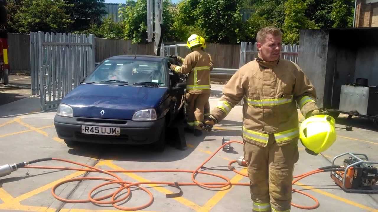 Harlow Fire Station 06/07/2013 - Demonstration on How To Cut A Person Out of a Car