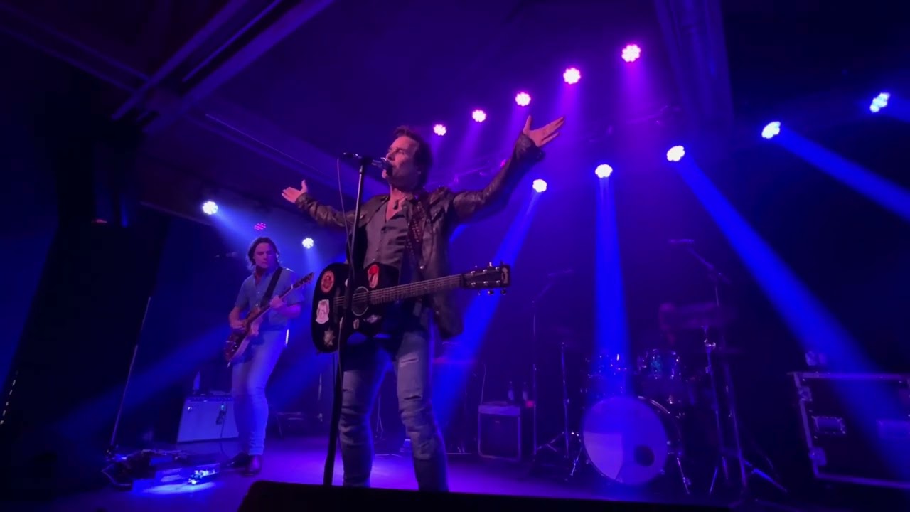 Jeg Holder Fast, Mike Tramp, Badeanstalten, Slagelse, Friday 1503 2024