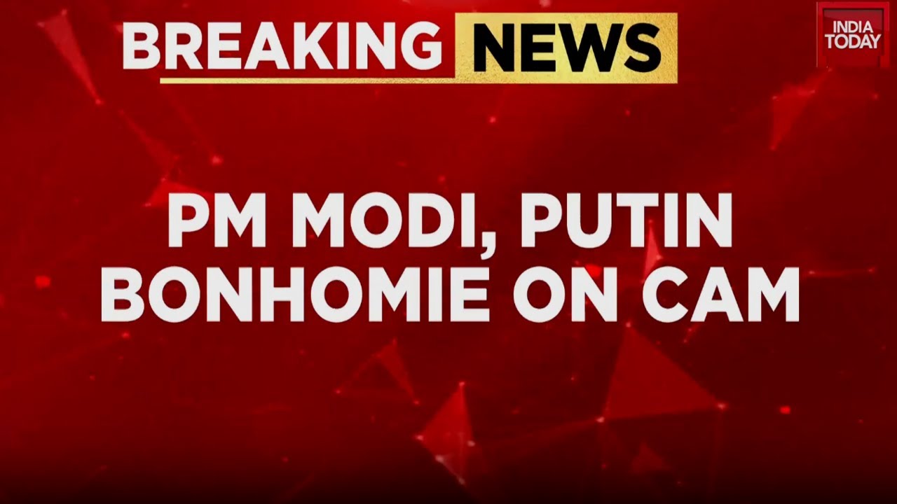 SCO Summit 2025: Modi, Xi, Putin Huddle; Pakistan's Shehbaz Sharif Looks On | India Today News