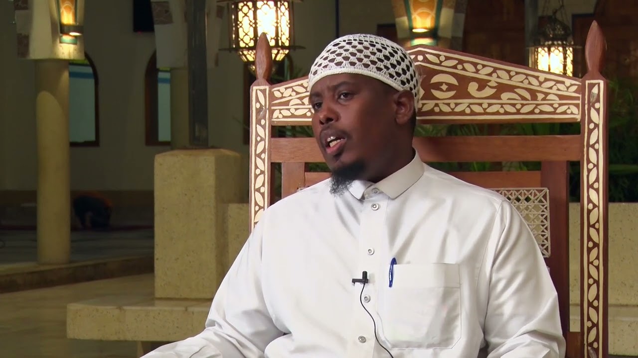 QUR'AN TUKUFU | Qarii Awil |