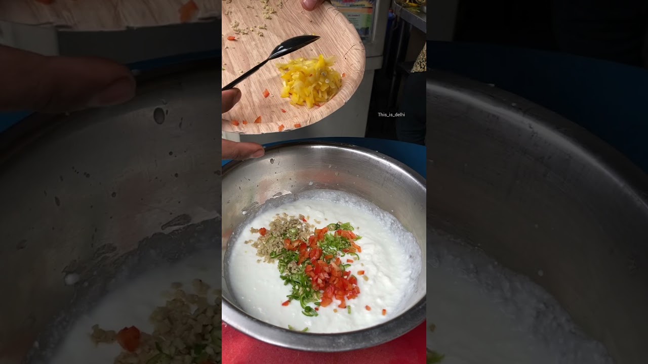 Delhi famous's dahi ke sholey 😍😱 || full recipe video 🤩|| delhi street food 😍 #dahikesholey #shorts