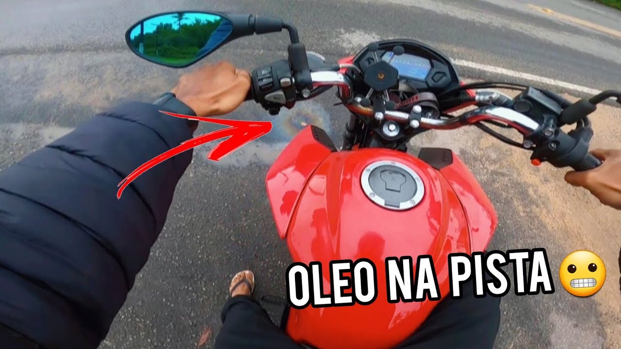 Muito oleo na pista🥵