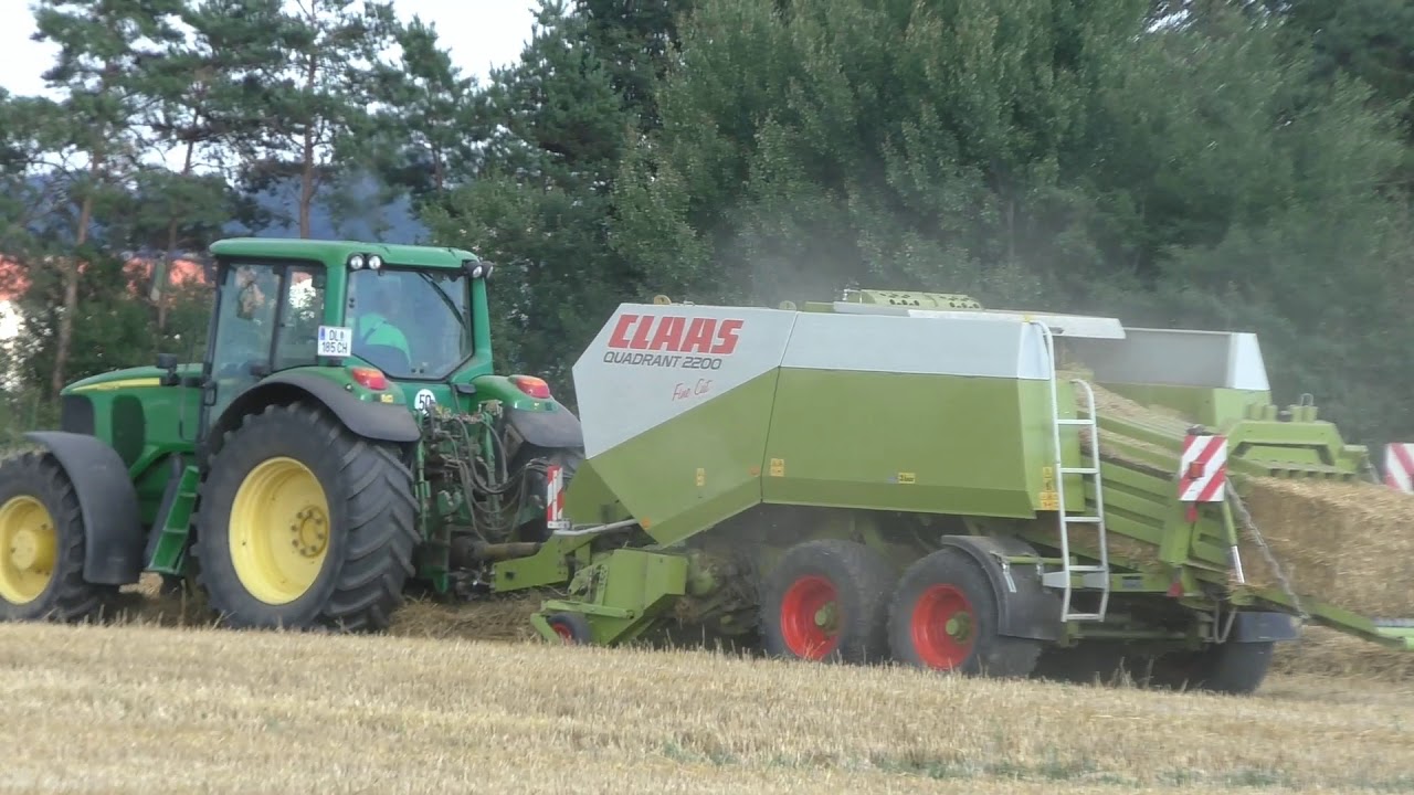 Strohpressen im Sommer 2018 mit John Deere 6000er Reihe und CLAAS Quadrant 2200 RC Großpackenpresse
