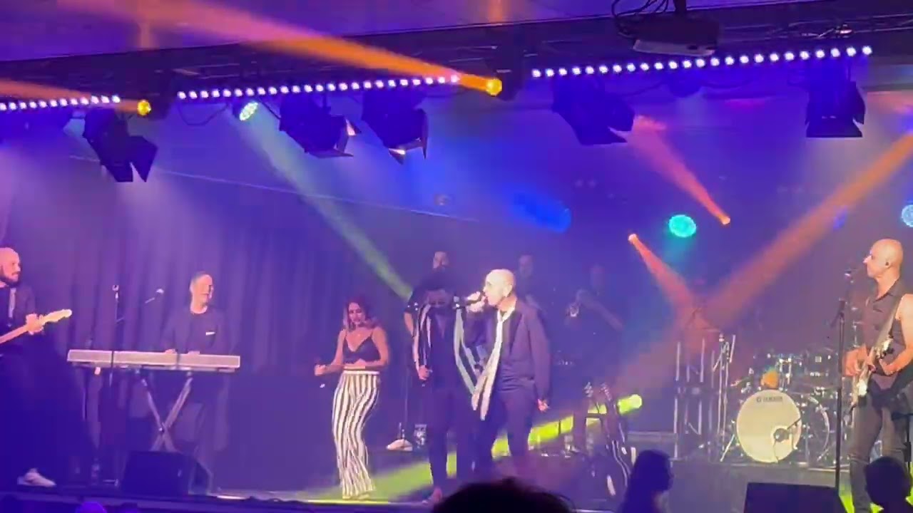 Hindley Street Country Club 'September' (Earth, Wind & Fire) Tamworth West Leagues  26/04/2024