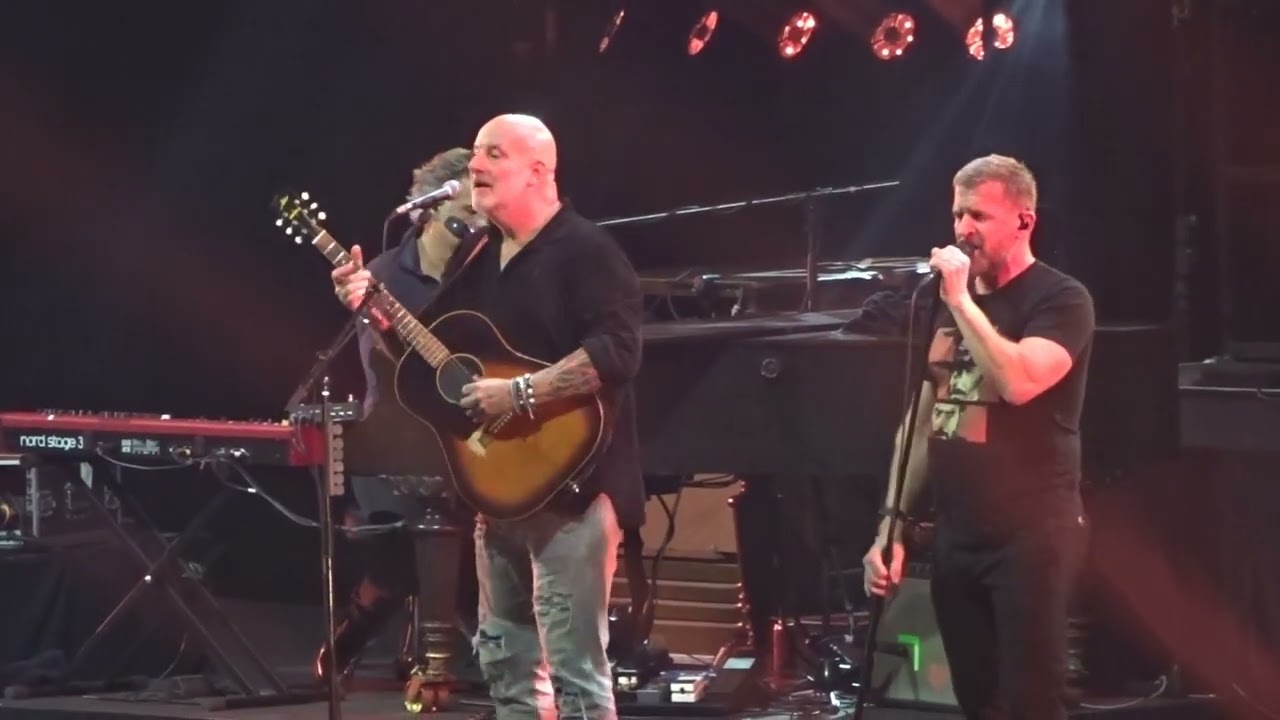 Bløf en Racoon - Glas (Live in Ahoy)