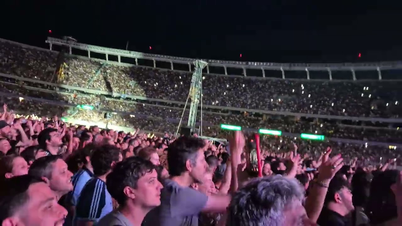 Oasis buenos aires  argentina 15.11.25 hello