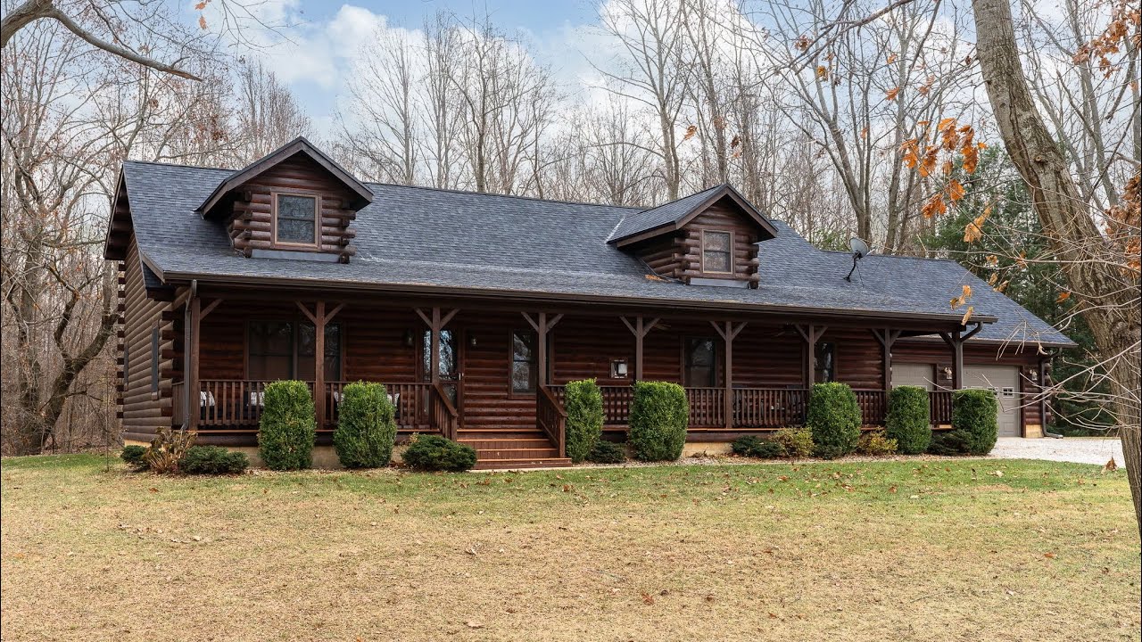 📍6263 S 450 W, Rossville, IN 46065 | Raeco Realty