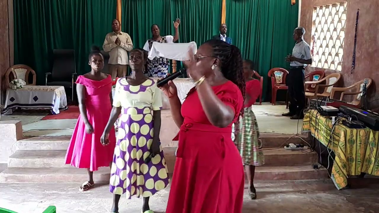 TWAKUPA UTUKUFU