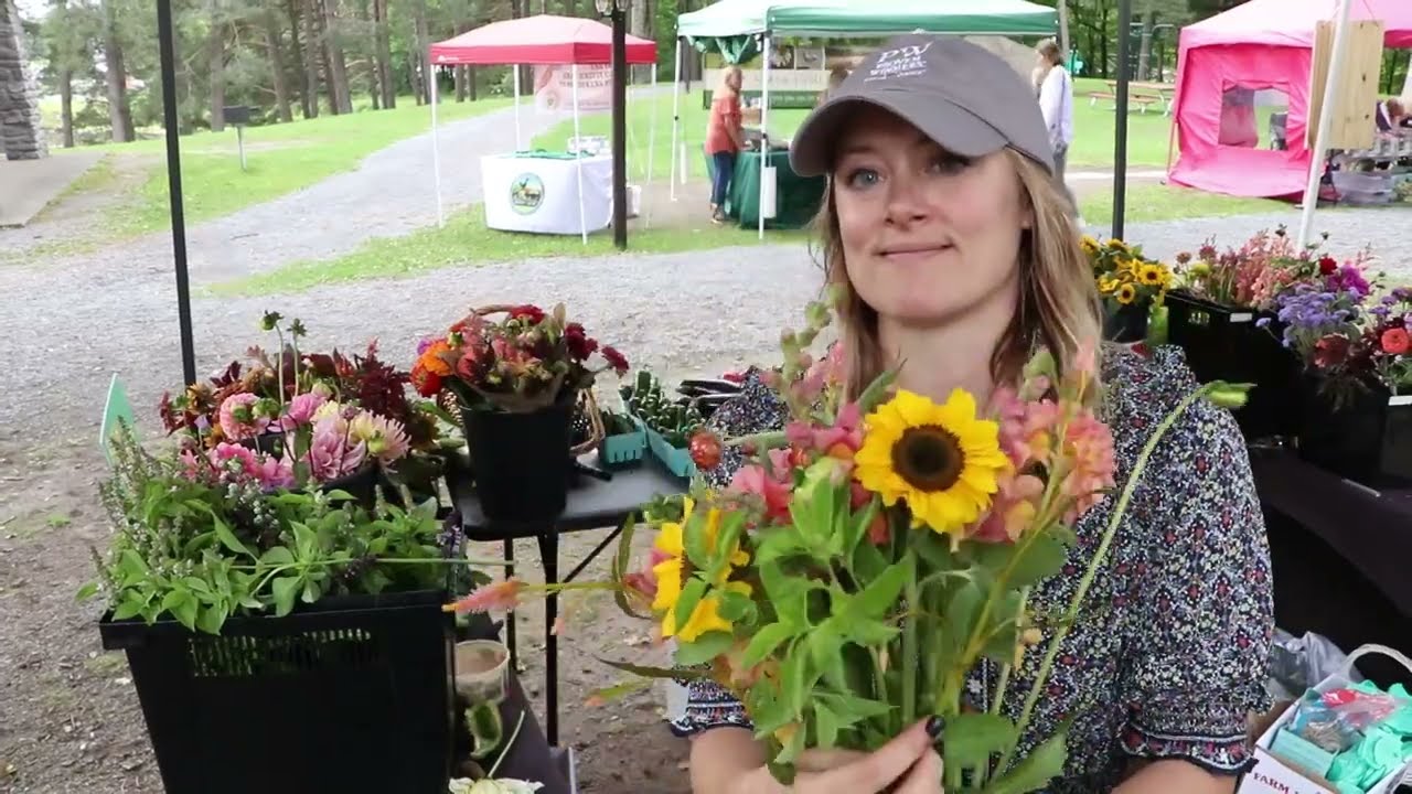 It's Market Day! Tag Along With Me : Flower Hill Farm