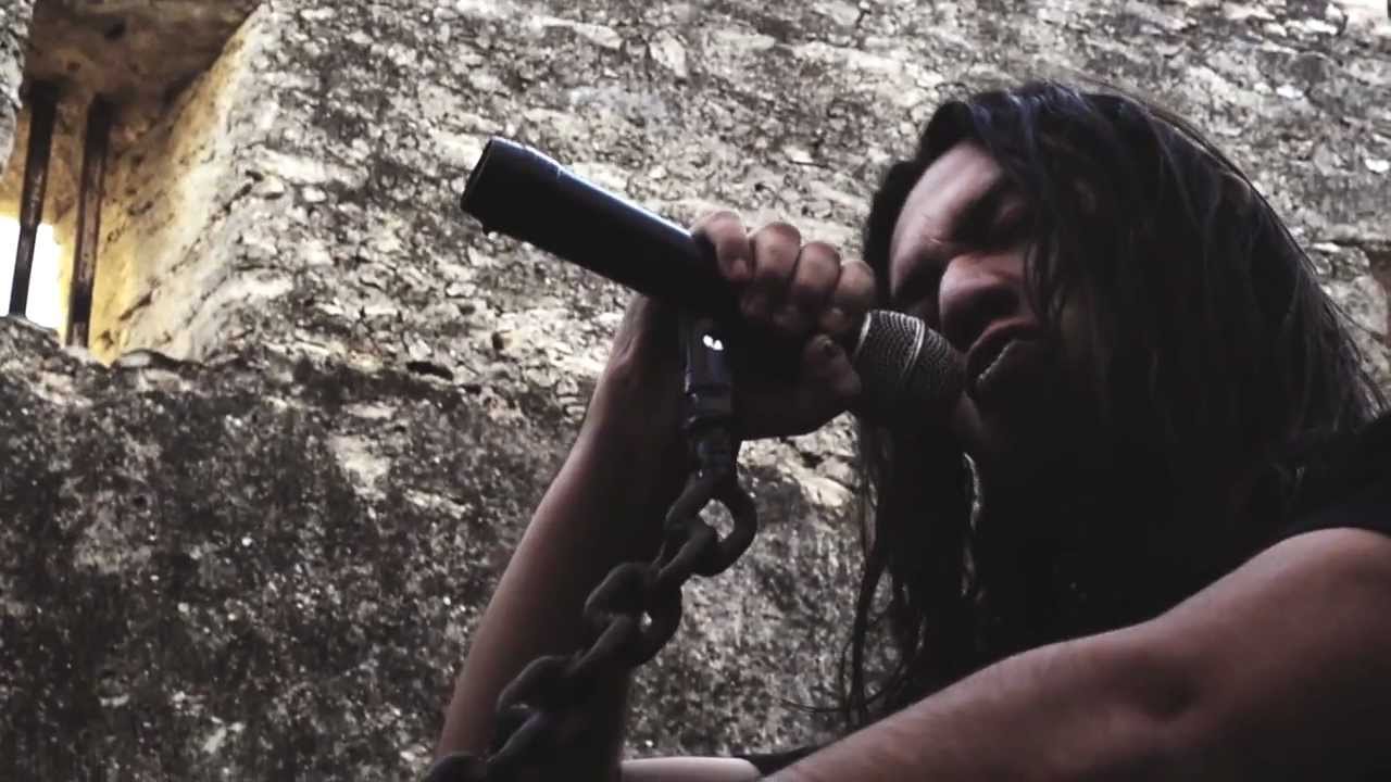 ROMPE CRANEOS - FROM INSIDE (Official video)