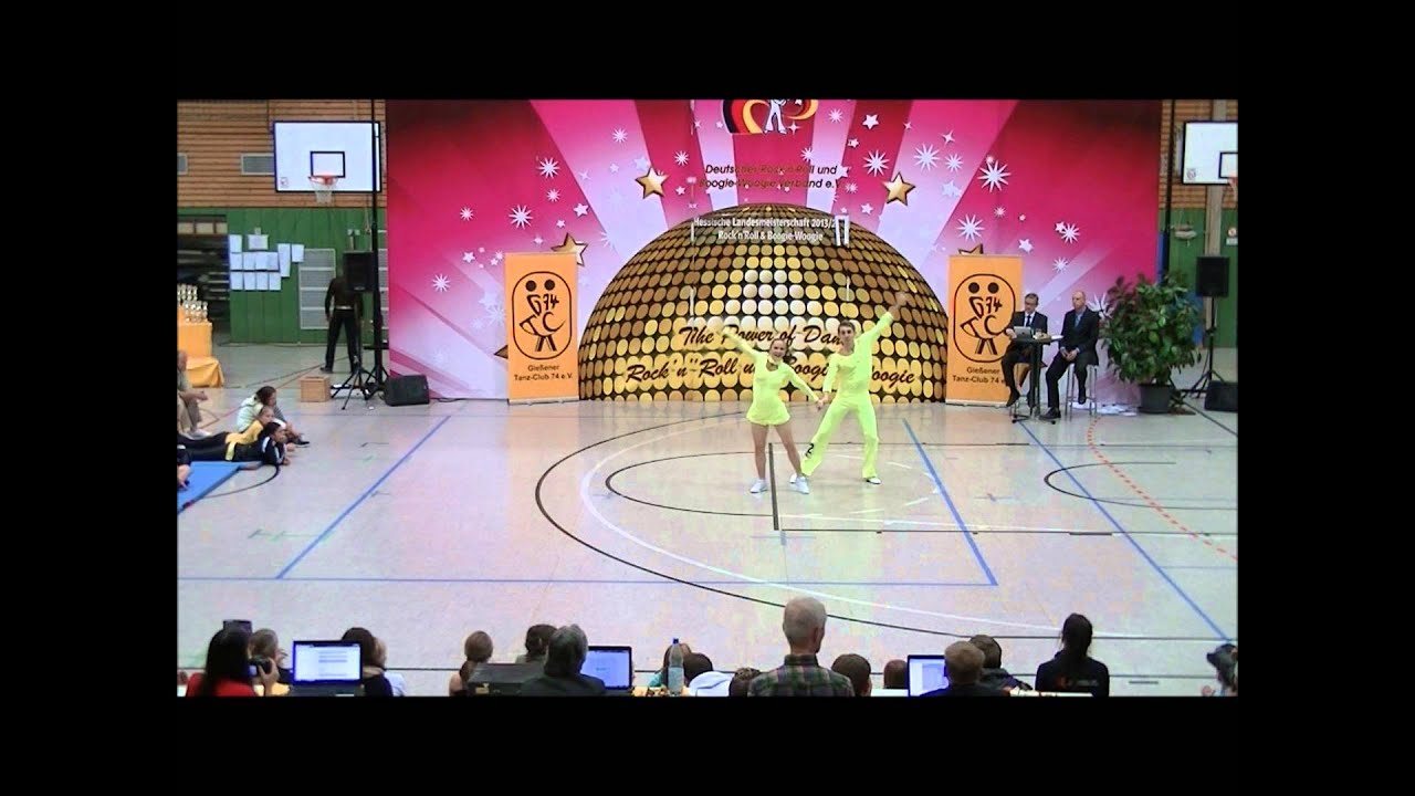 Chiara P&Uuml;TZ und Christopher P&Uuml;TZ LM Hessen Rock&acute;n&acute;Roll 2.11.2013 Akrobatik ER