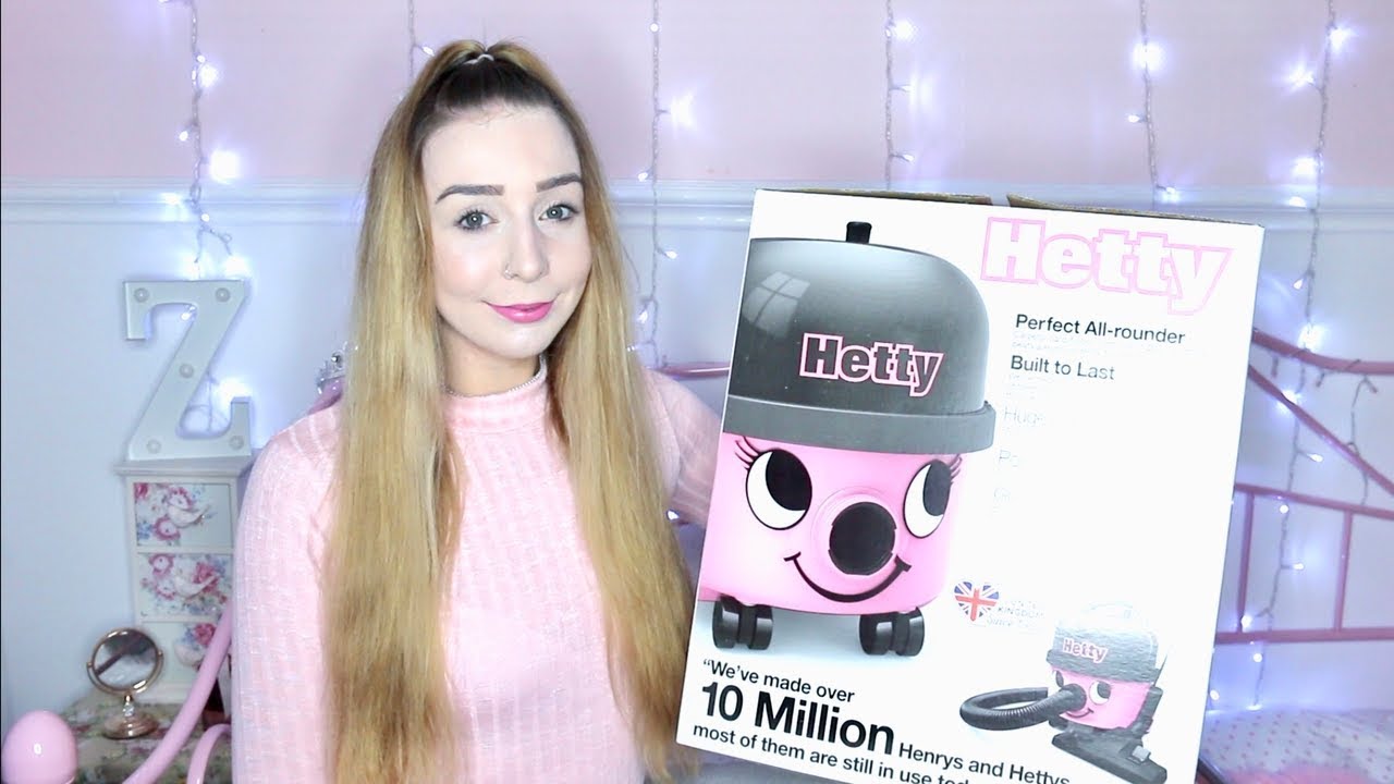 HETTY HOOVER 160 | 2019