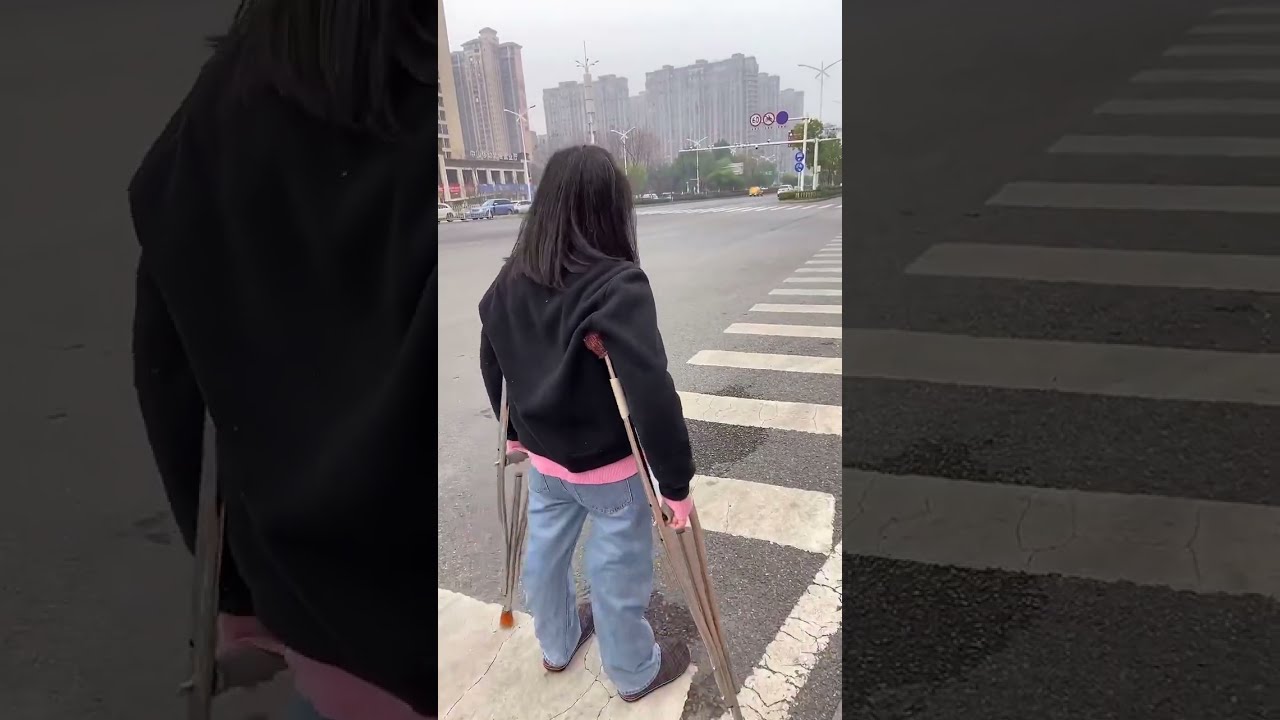 polio girl crutches