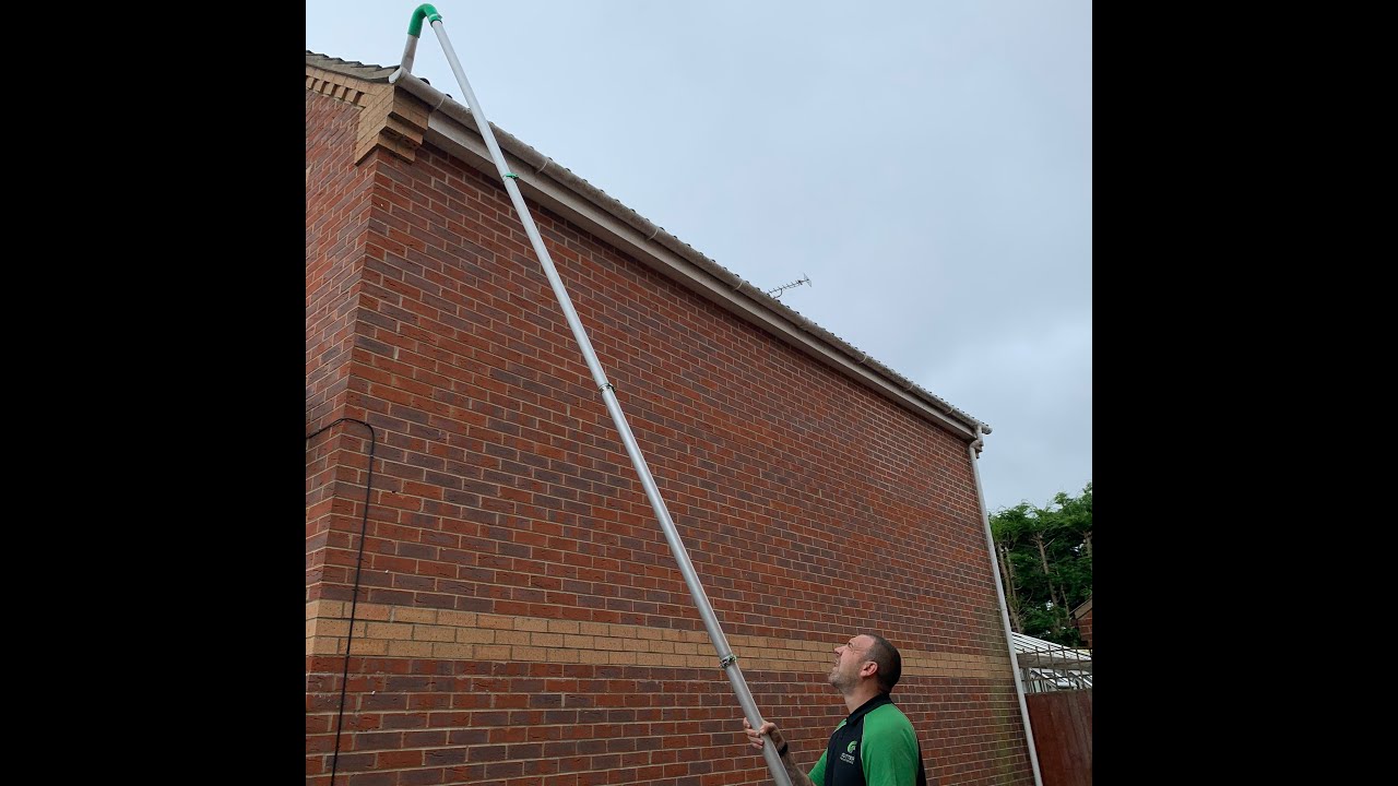 A quick and easy gutter vacuum pole set up Gutter Vacuum Systems - Tips, Tricks and Techniques