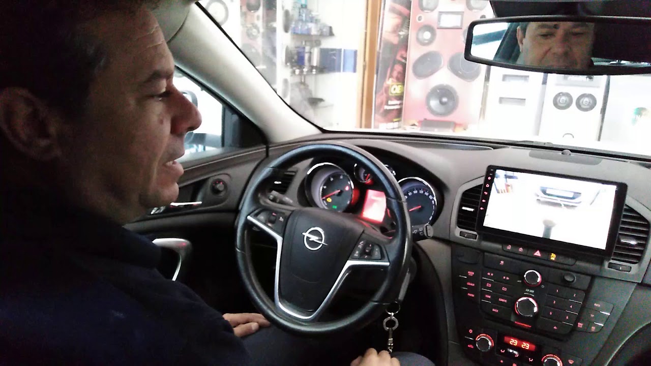 Opel Insignia con multimedia de 10