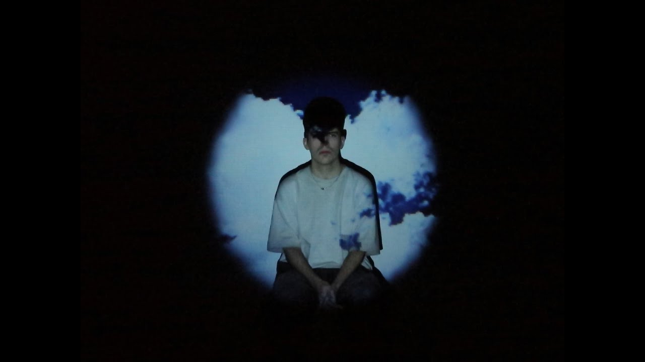 erz - ghost (Lyric Video)