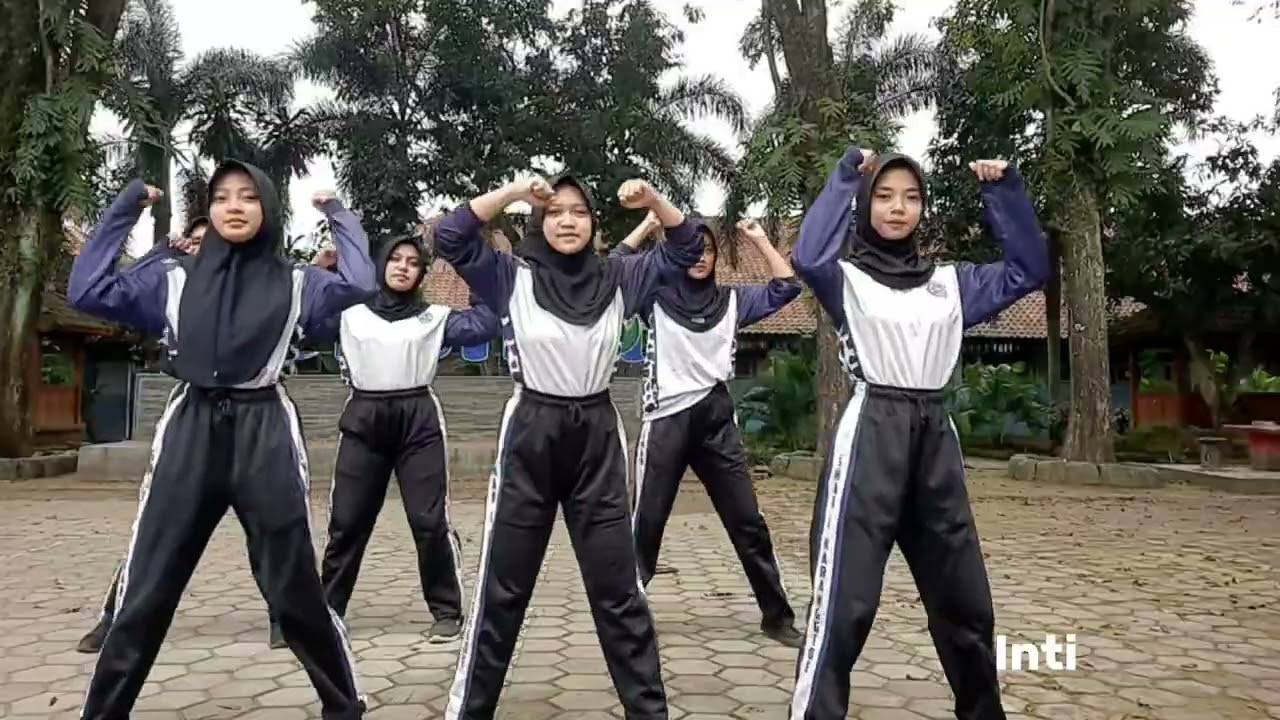 senam anak indonesia hebat kelompok 1