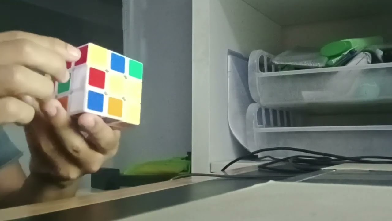 Rubik's Cube 20.44s ao12 on dayan guhong v2