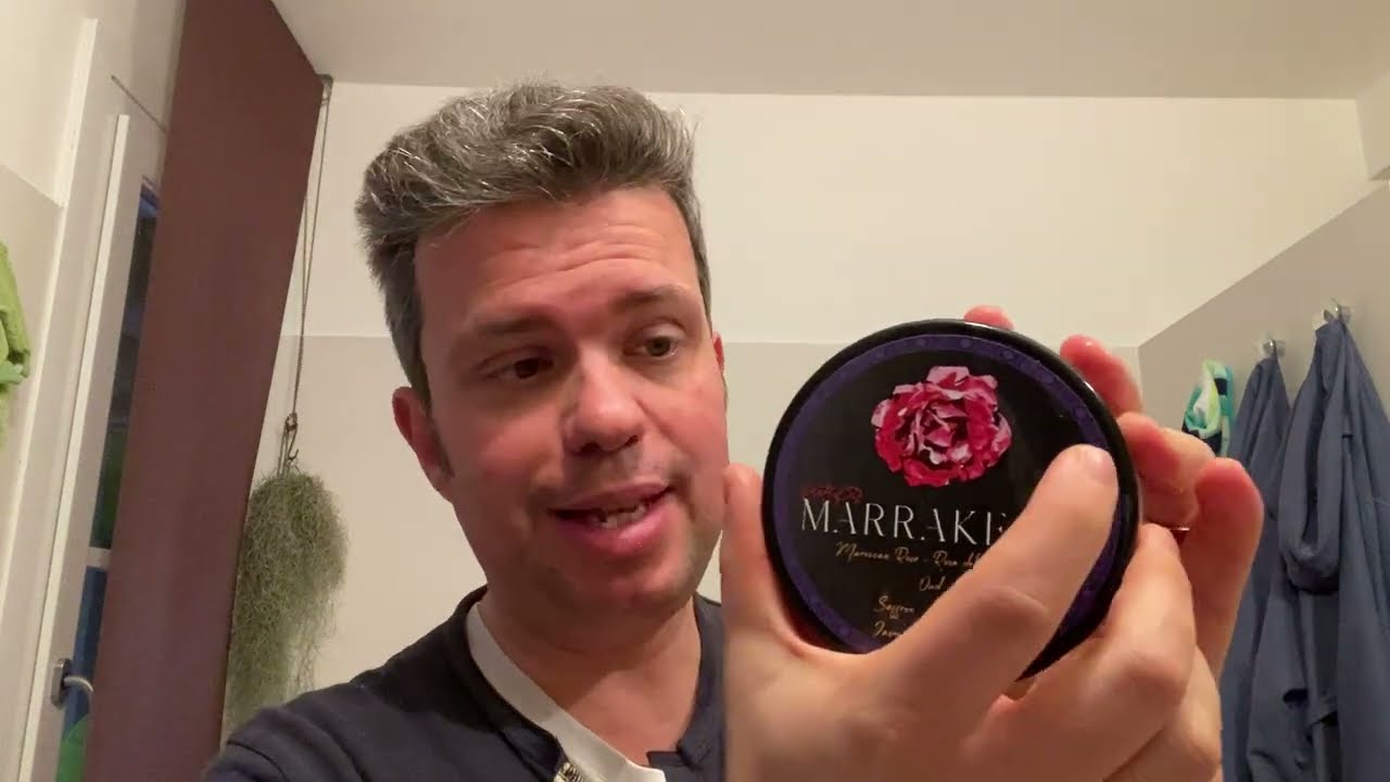 Rasatura Tradizionale: Pollok Tonarini; Marrakech Soap&AS