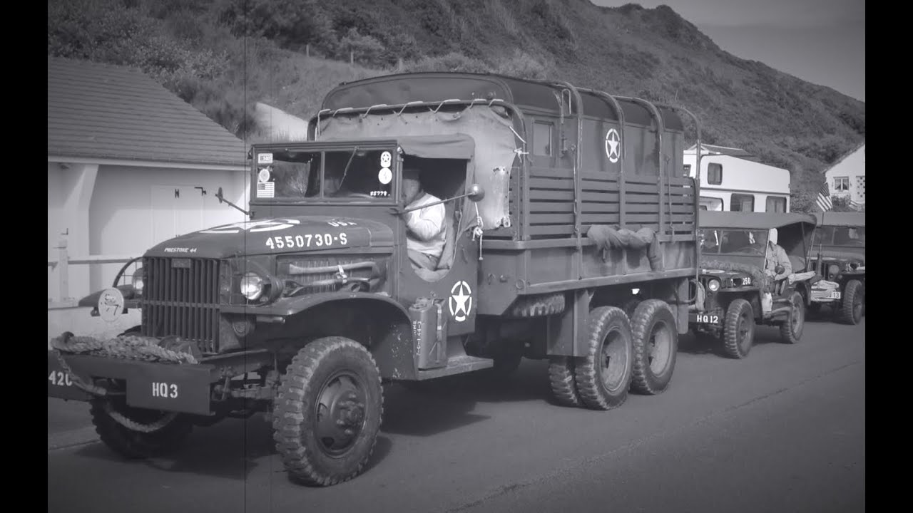 OMAHA BEACH - MILITARY VEHICLES PARADE - VIERVILLE-SUR-MER