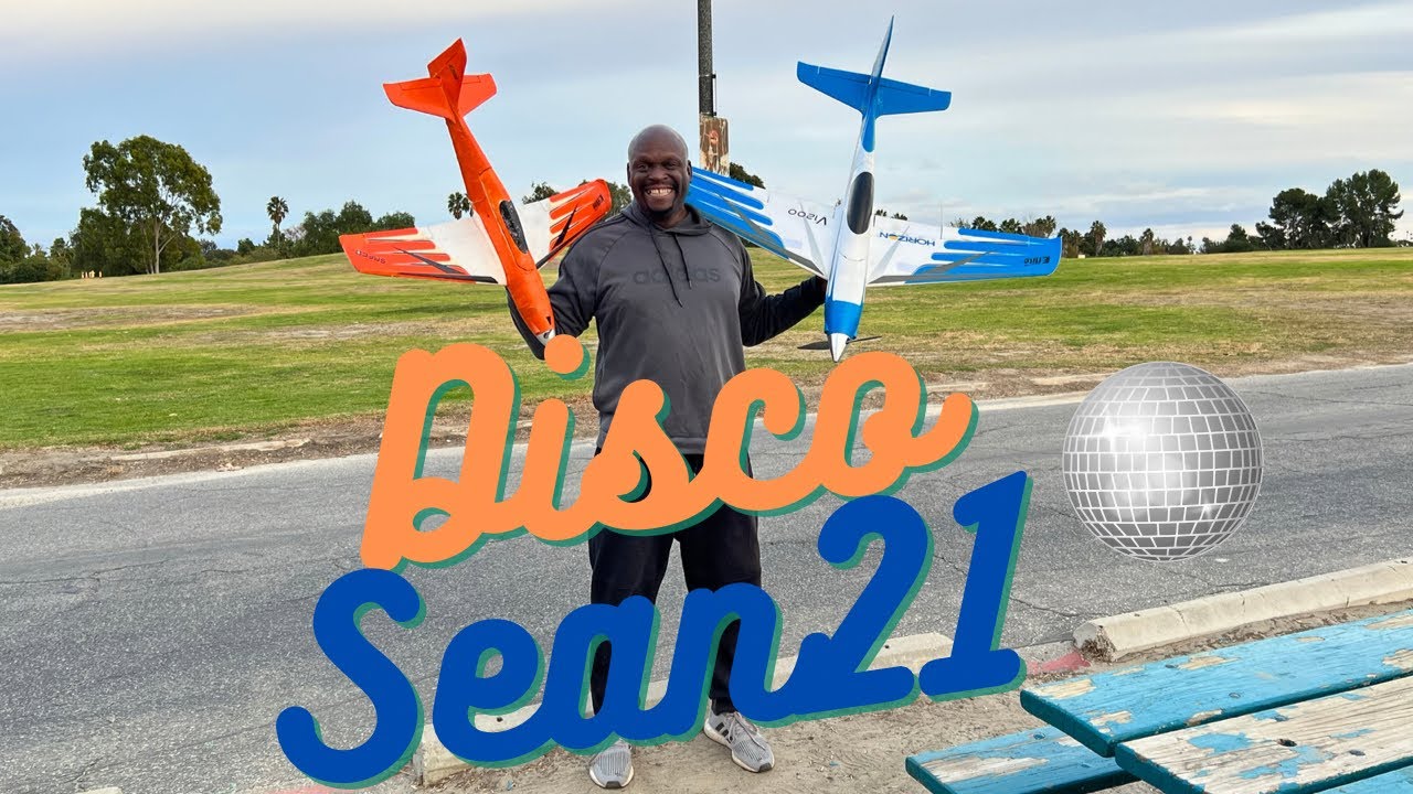 Eflite V900 and V1200 tearing up the sky! Pilot Discosean21