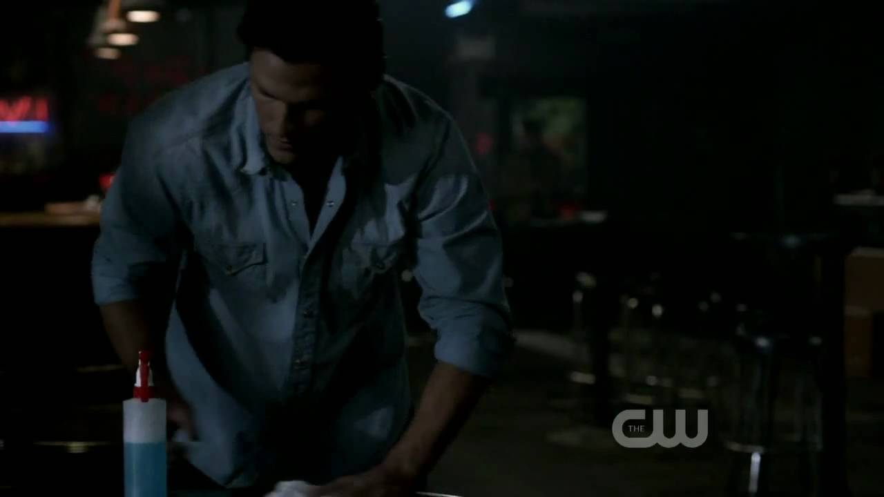 Supernatural - Hunters find Sam