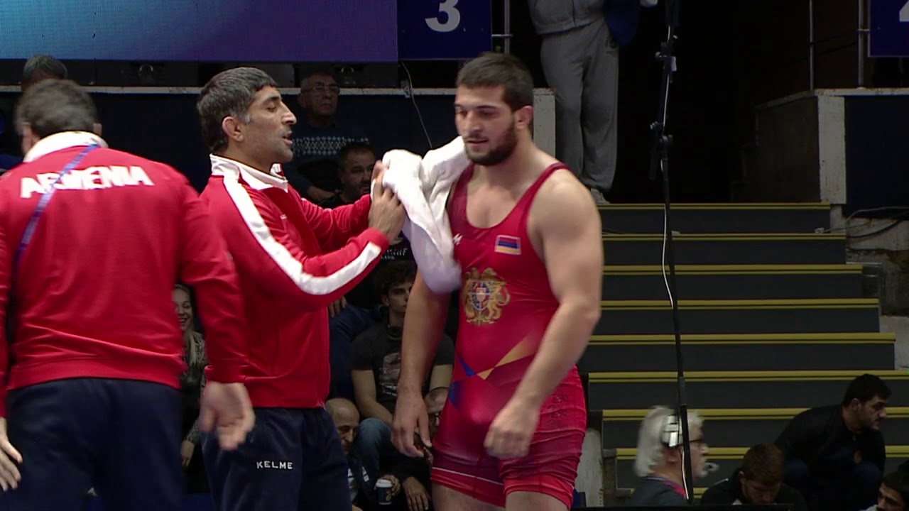 BRONZE FS - 92 kg: S. HOVSEPYAN (ARM) v. B. HRYTSAY (UKR)