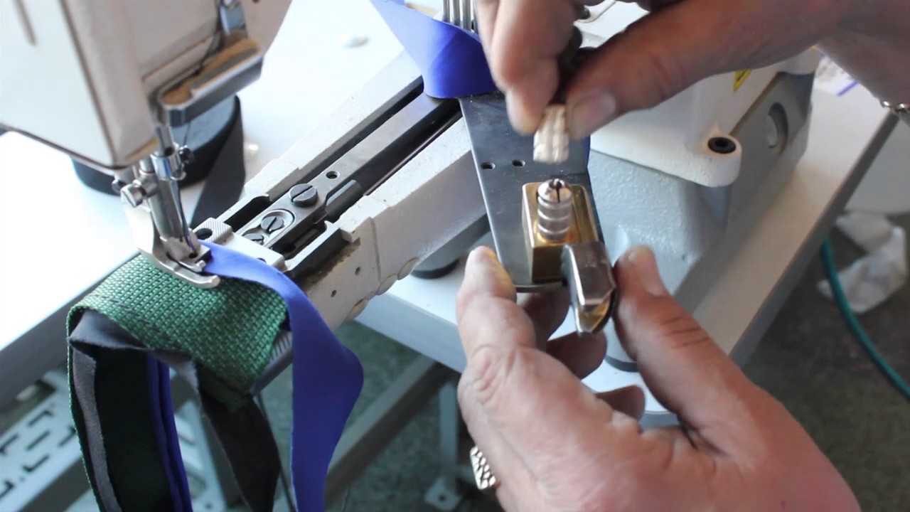 Folder for Cylinder Sewing Machines