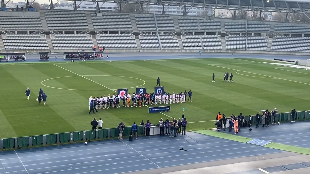 Paris FC - OL Lyonnes entrée des joueuses Stade Charléty (Arkema Première Ligue) 18/01/2026