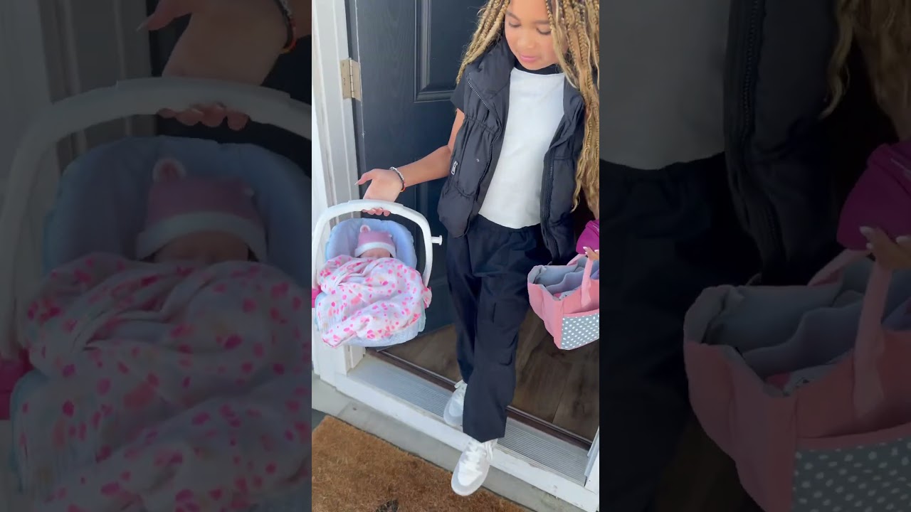 Babydoll Mia goes to SCHOOL with Scarlett 😍 #babydolls #scarlett #shorts