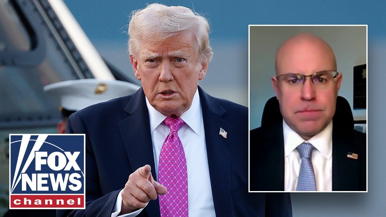 Former FBI agent warns of 'escalation' after Mar-a-Lago gunman killed